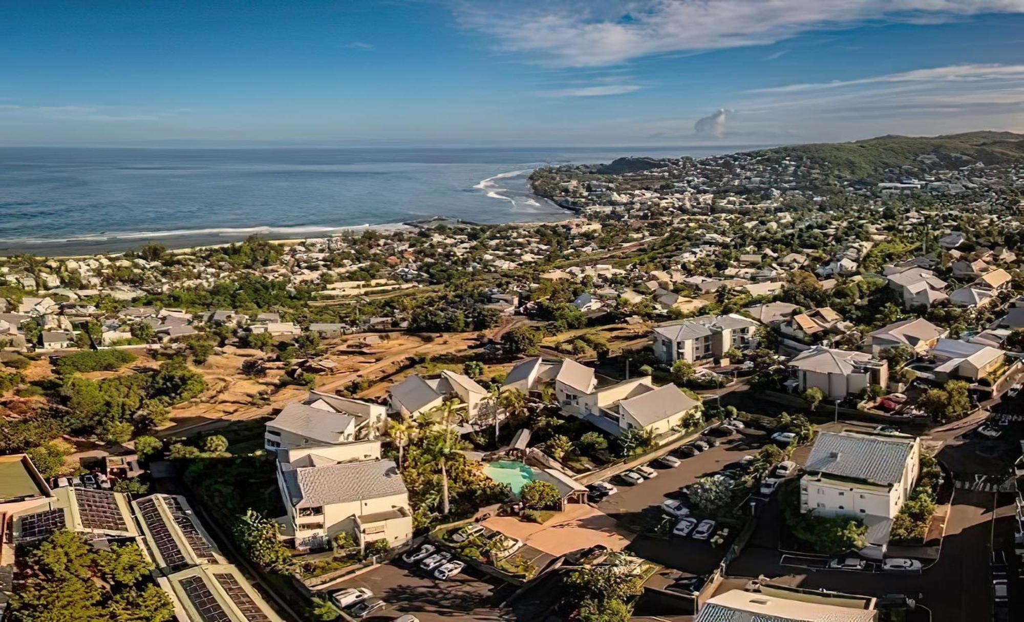 T2 Classe 4 Etoiles Avec Jardin, Piscine, Vue Mer A Saint-Gilles-Les-Bains Bagian luar foto