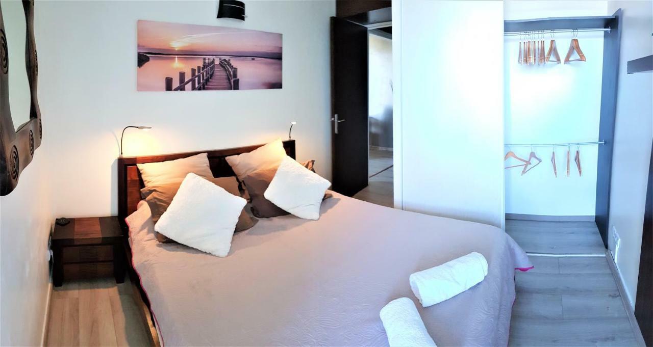 T2 Classe 4 Etoiles Avec Jardin, Piscine, Vue Mer A Saint-Gilles-Les-Bains Bagian luar foto